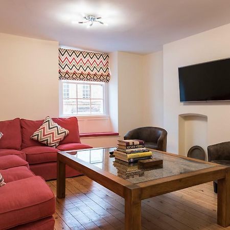 Apartmán Luxury 3 Bed Flat In The Centre Of Woodstock Exteriér fotografie