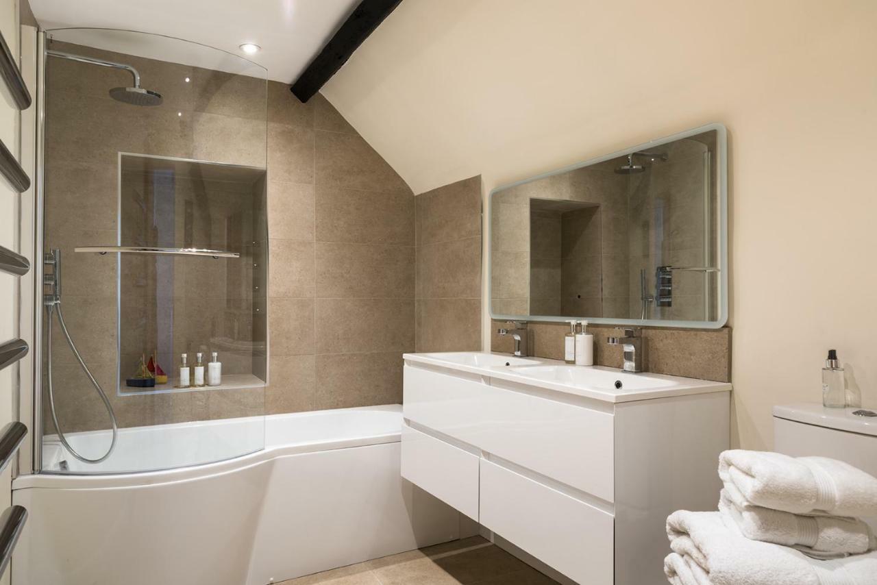 Apartmán Luxury 3 Bed Flat In The Centre Of Woodstock Exteriér fotografie